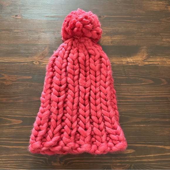 Urban Outfitters Chunky Knit Pompom Beanie
